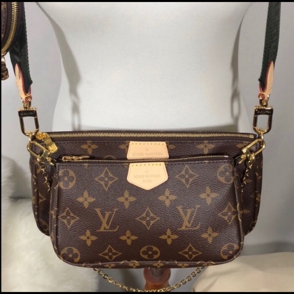 LOUIS VUITTON Multi Pochette Accessoires - Picture 6 of 10